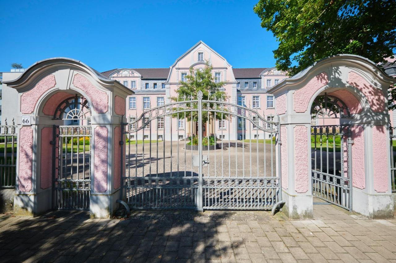 Historisches Deluxe Apartment Im Marianum Neuss Eksteriør billede