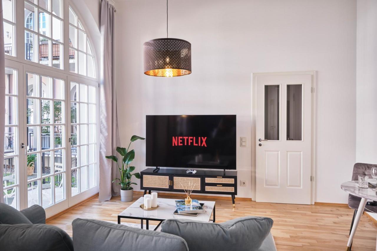 Historisches Deluxe Apartment Im Marianum Neuss Eksteriør billede